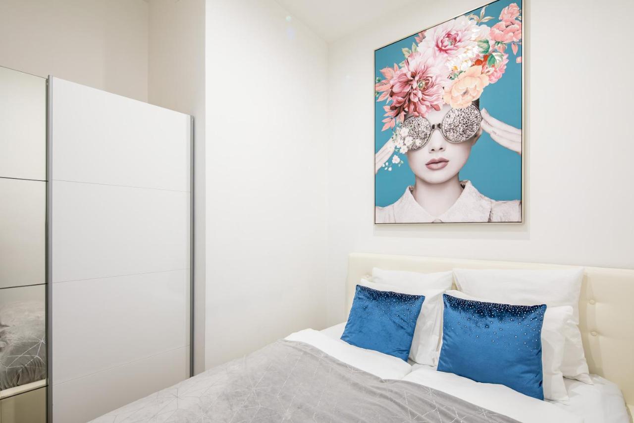 Melody Meadow Apartment Budapest Esterno foto